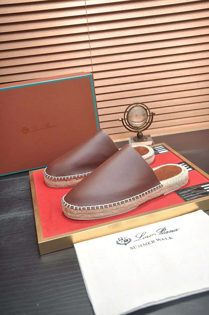 Men's men's shoes 💰540💶【𝐥𝐨𝐫𝐨 𝐏𝐢𝐚𝐧𝐚】lp classic loafers, an Italian treasure brand, the only brand that can match Hermès! Only after wearing it do we realize that we cannot let down our feet. The upper is imported cashmere, the lining of water-dyed cowhide ➕ the cowhide feet, the official original glass rubber outsole, and the pendant. Exclusive original packaging (tag ➕ brand paper ➕ outer box ➕ hand bag) code number: 38-45